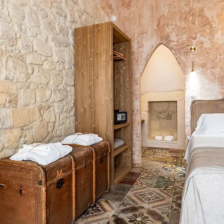 Palazzo Sant'anna 4* Лечче