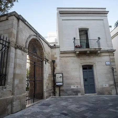 Palazzo Sant'anna 4* Лечче